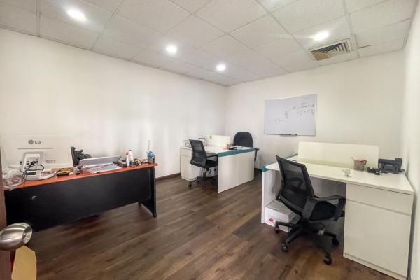 Commercial premises for rent in transístmica