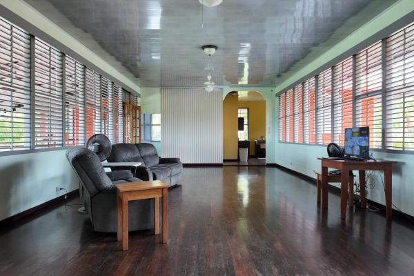 Ocean-view property in las palmas puerto armuelles