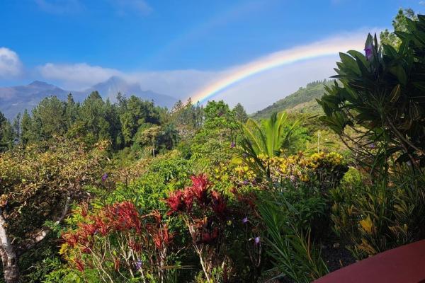 House for sale with stunning views in sora