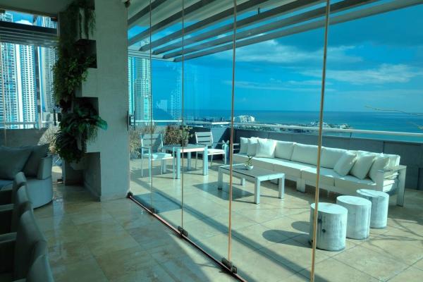 Venta de apartamento en ph torres del parque, punta paitilla