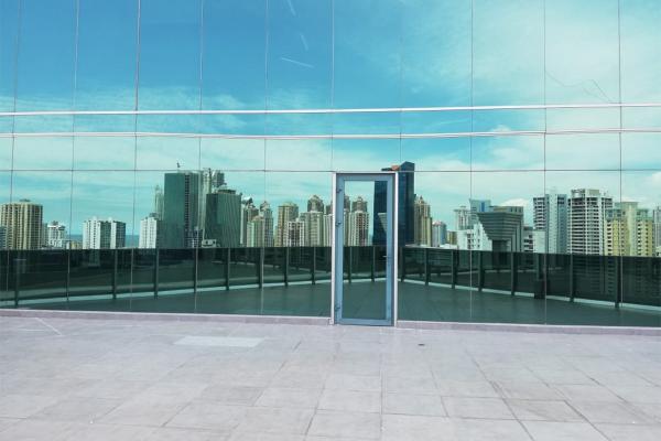Oficina en gris, piso completo en calle 50, revolution tower