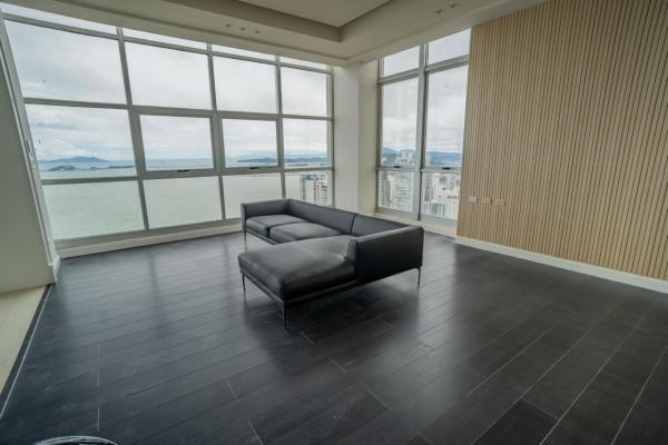 For sale villa sky, a luxurious 4-level penthouse