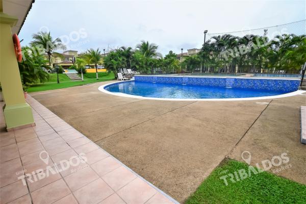 Venta de casa unifamiliar en crystal spring, condado del rey