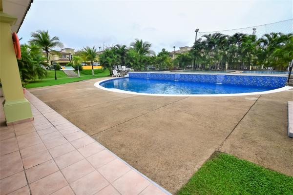 Venda de casa unifamiliar en crystal spring, condado del rey