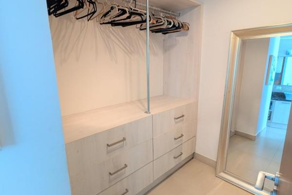 Beachfront living condo gorgona close to coronado