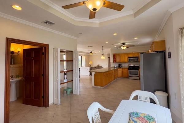 Casa de tres habitaciones en venta en alto boquete