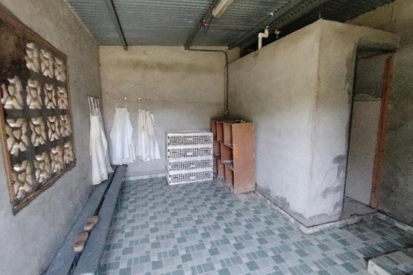 Granja de 13.6 ha con casa, galeras y río en natá, coclé