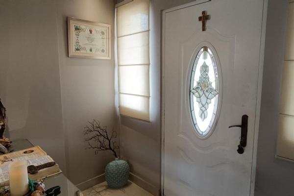 House for sale in villa lucre