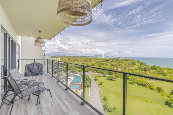 Precioso condominio amueblado de 3 habitaciones en punta caelo