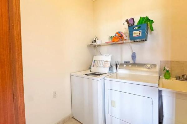 Casa de tres habitaciones en venta en alto boquete