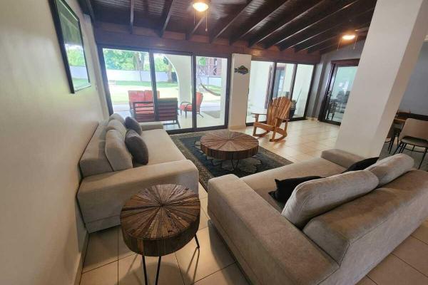 Luxury golf front home in coronado