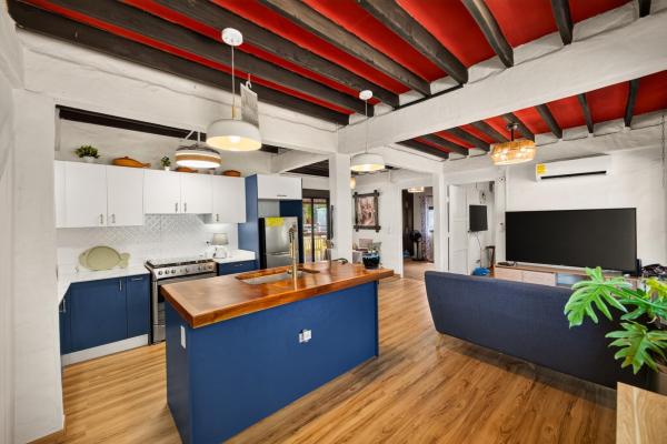 Beachside villa in playa malibu