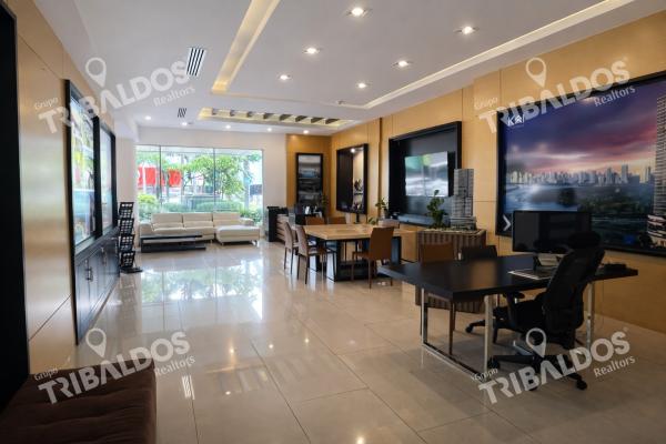 Commercial space for rent in costa del este