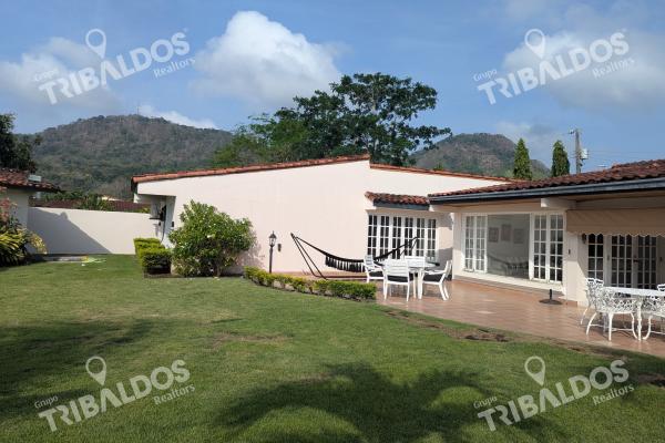 Venta de casa en las cumbres, la meseta