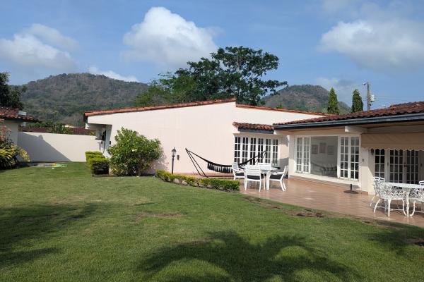 Venta de casa en las cumbres, la meseta