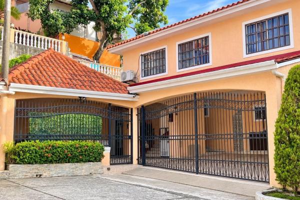 House for sale in altos de panama