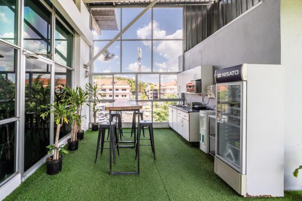 Office building for sale in albrook