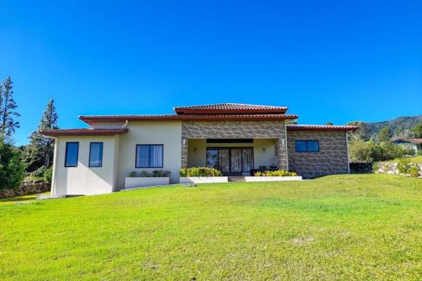 Excepcional casa en cerro verde estates, boquete
