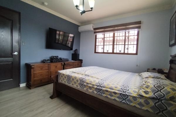 Sale of house in mirador del lago