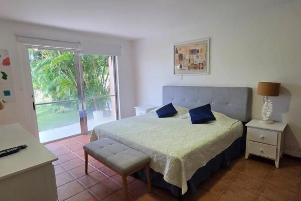 Corner townhouse in costa blanca villas decameron