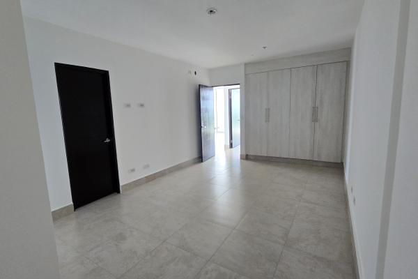 Venta de apartamento en ocean waves nueva gorgona