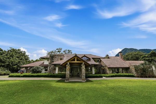 Finca privada de montaña en 3 acres en el valle