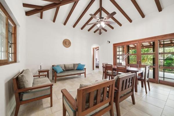 Charming home near los destiladeros beach