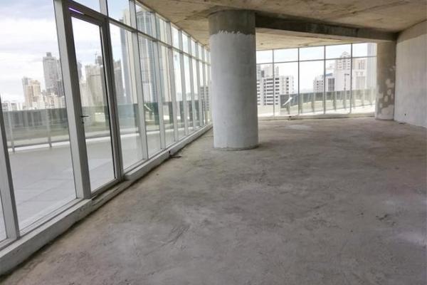 Oficina en gris, piso completo en calle 50, revolution tower
