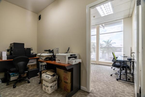 Office building for sale in albrook