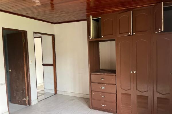 573 bank selling house in los cipreses ii, san mi
