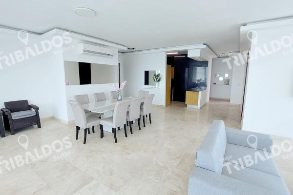 Hermoso apartamento en ave. balboa, ph sky residence con vista al mar