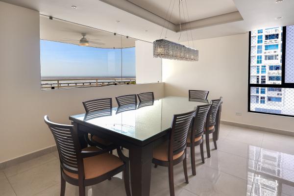 Apartment for sale in coco del mar oceanfront