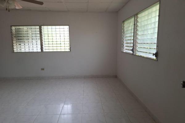 House with pool on the main road of nueva gorgona