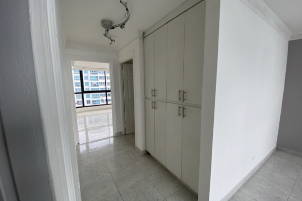 Sale of apartment in coral reef building on balboa avenue