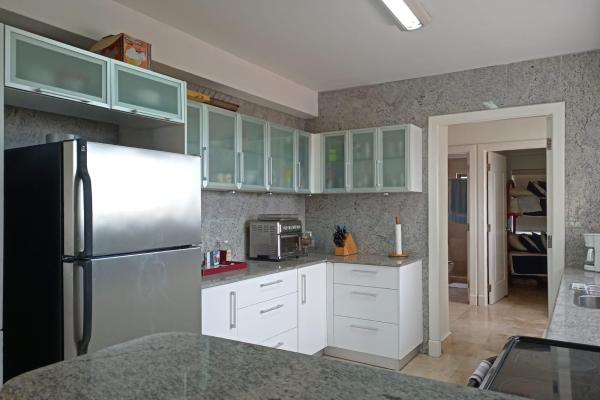 Apartamento de 3 habitaciones en punta barco resort, el quetzal