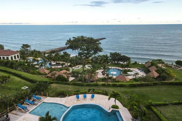 2-bedroom luxury condo for sale in ensenada