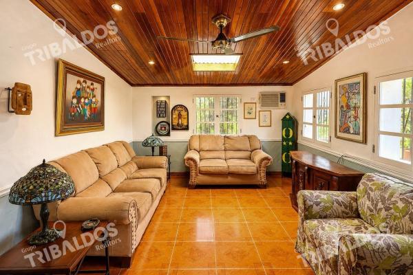 Venta de 1.8 hectáreas con ríos y senderos vía al valle de antón