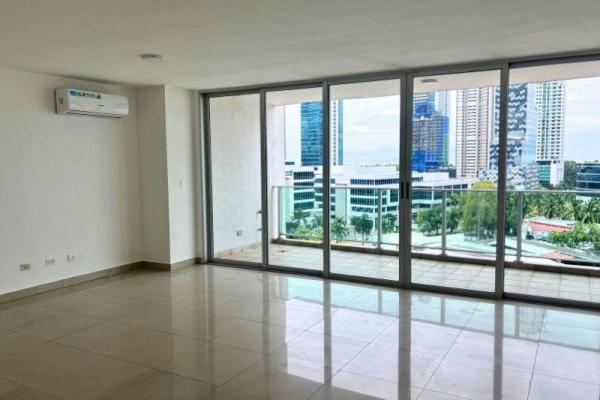 Ph sevilla on costa del este with amenities for al