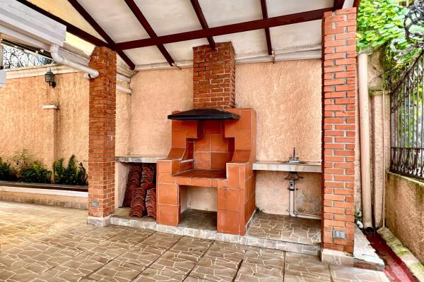 Casa en venta en altos de panamá, fuente del fresno