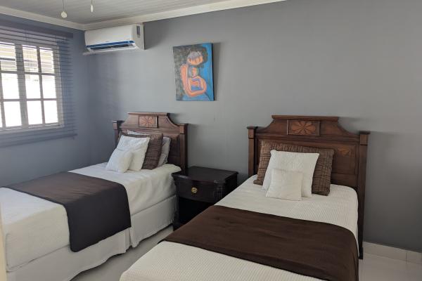 Venta de casa en las cumbres, la meseta