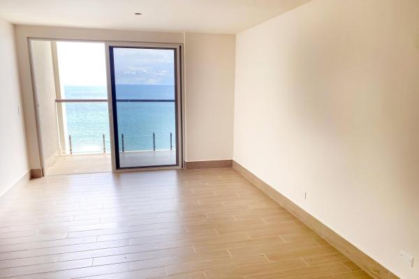 Apartamento frente a la playa en playa caracol, panamá.