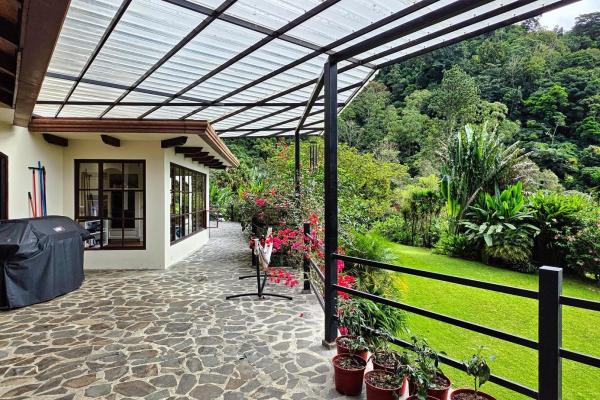 Luxury mountain estate in volcan, tisingal, chiriqui