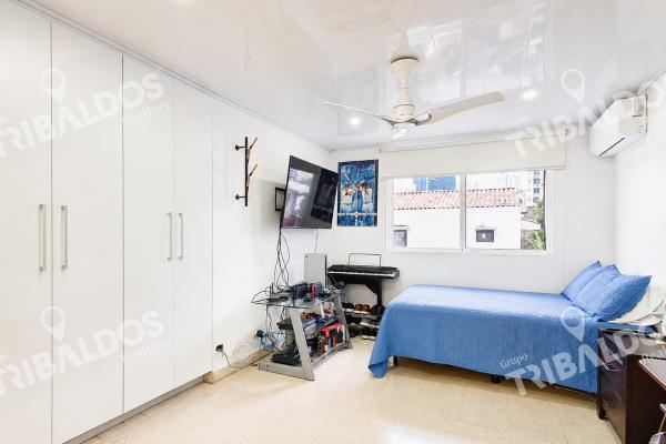 Casa en venta en la manzana de obarrio