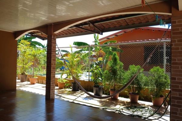 Se vende casa de 2 pisos