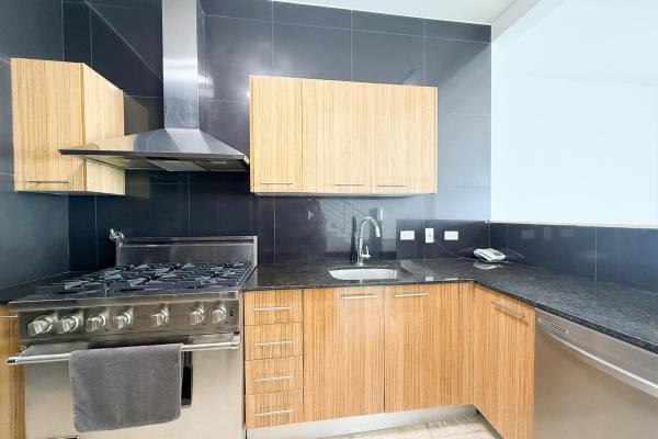 Two level ocean view condo in sky