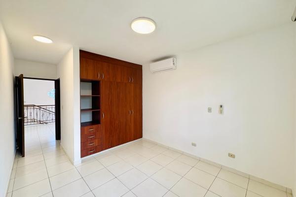 Casa en alquiler en costa sur - ph villa valencia