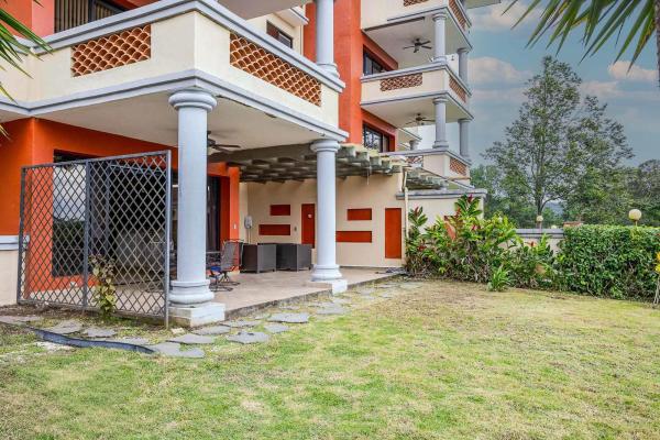 Precioso condominio en planta baja con jardín