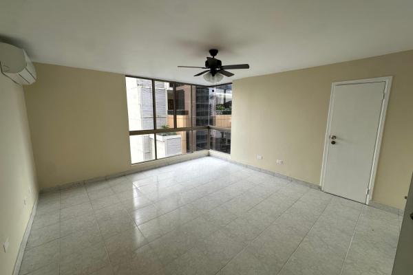 Apartment for sale at marbella