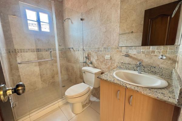 Casa en alquiler en costa sur - ph villa valencia