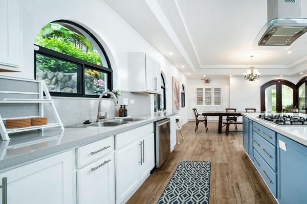 Casa de lujo con jardines en valle escondido boquete